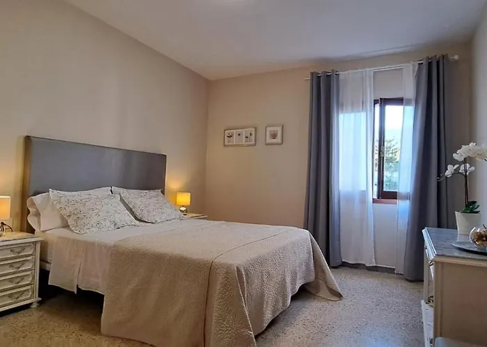 Isalola פוארטו דה לה קרוז